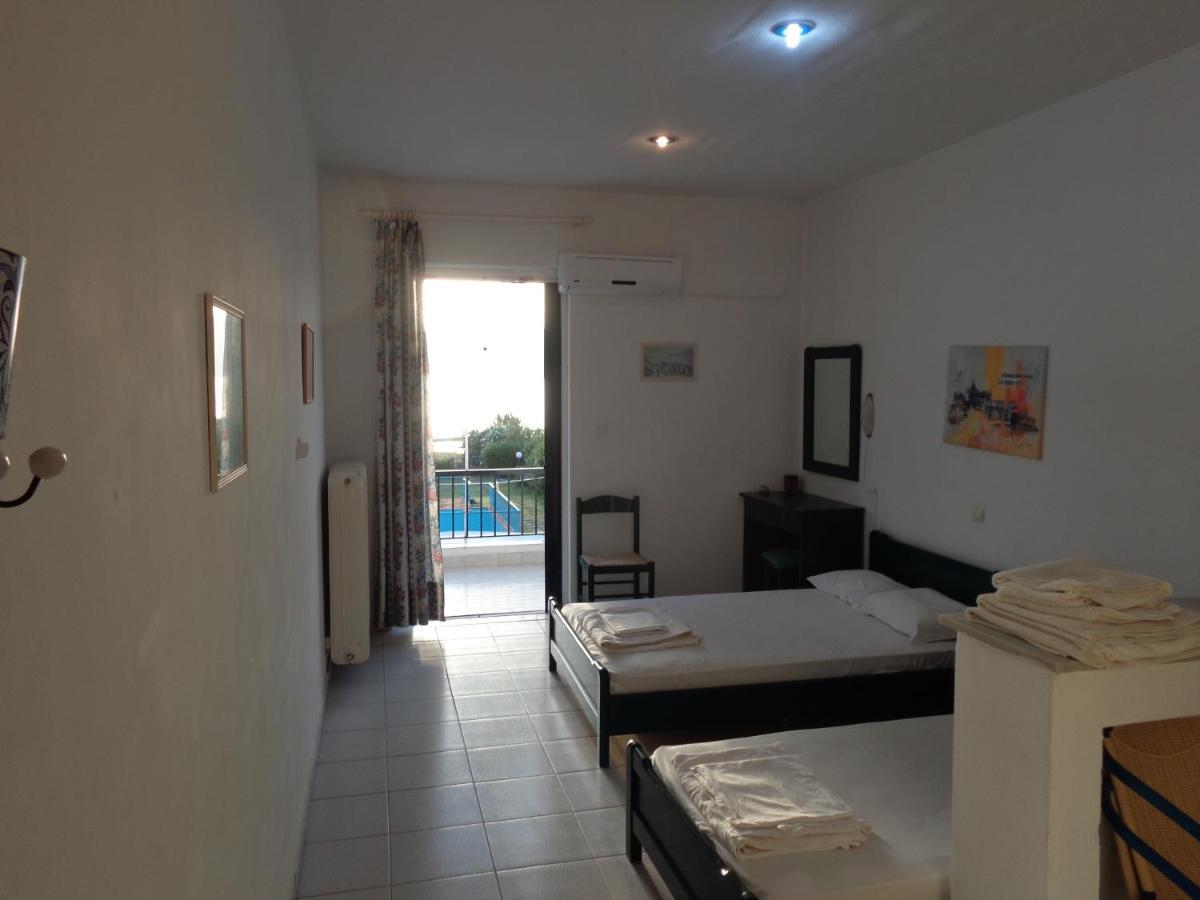 Porto Kairis Hotel Oreoi Bagian luar foto