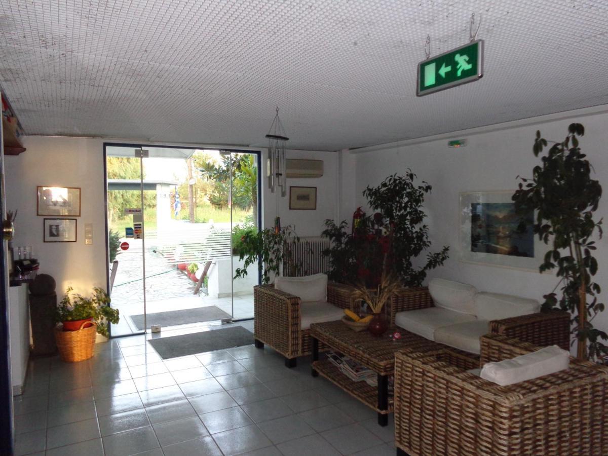 Porto Kairis Hotel Oreoi Bagian luar foto