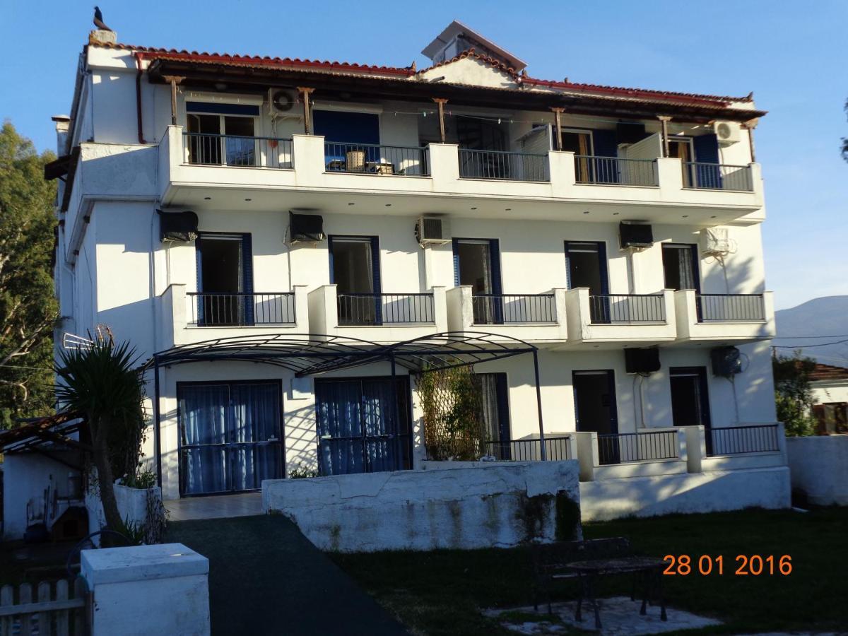 Porto Kairis Hotel Oreoi Bagian luar foto